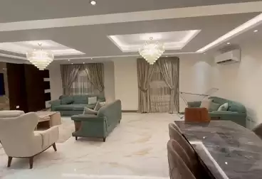 Apartments For rent - 3 rooms - floor 4
