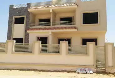 Villas For sale - 8 rooms