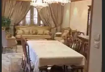 Furnished Apartment For sale - 4 rooms - floor 7