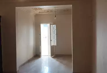 Apartments For sale - 2 rooms - floor 5