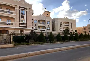 شقق للبيع
