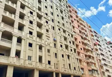 شقق للبيع - 3 غرف - بالدور 10