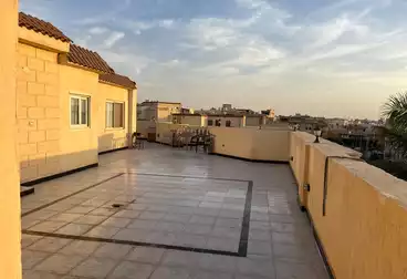 Roof For sale - 5 rooms - floor 3