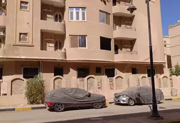 شقق للبيع - 3 غرف - بالدور 2