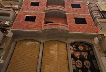 Building For sale - 18 rooms