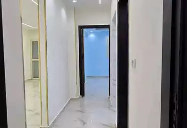 Apartments For sale - 2 rooms - floor 12