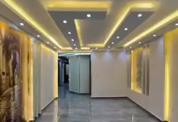 Apartments For sale - 4 rooms - floor 1
