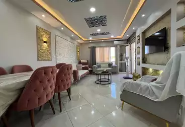 Apartments For sale - 3 rooms - floor 5