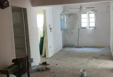 Apartments For sale - 2 rooms - floor 5