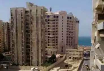 Apartments For rent - 3 rooms - floor 7