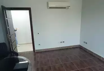 مكاتب للإيجار - 3 غرف - بالدور 2