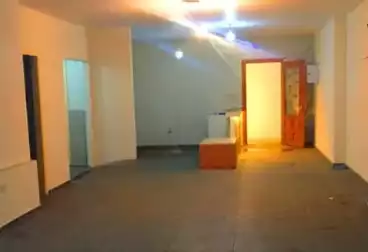 Administrative For sale - 3 rooms - floor 1