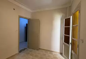 عقارات للبيع - 3 غرف - بالدور 4
