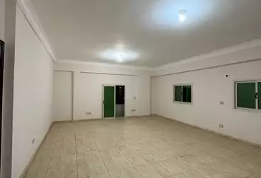شقق للإيجار - 3 غرف - بالدور 1