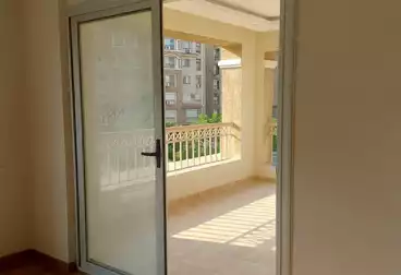 شقق للبيع - 3 غرف - بالدور 2