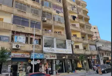 Apartments For sale - 2 rooms - floor 5