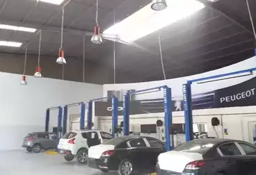 مصنع للبيع