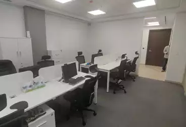 Administrative For rent - 3 rooms - floor 1