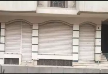 تجاري للإيجار