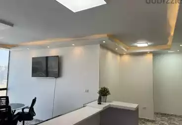 Administrative For rent - 4 rooms - floor 6