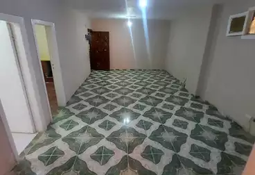 Apartments For sale - 2 rooms - floor 9