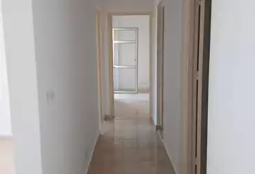 Apartments For sale - 2 rooms - floor 1