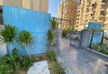 إداري للبيع - 5 غرف - بالدور 2