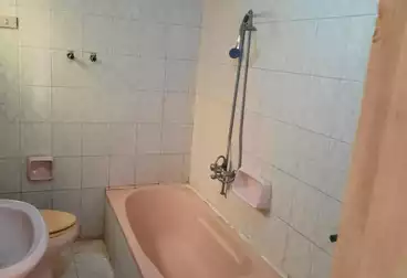 شقق للإيجار - 2 غرف - بالدور 5