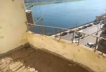 Apartments For sale - 3 rooms - floor 5
