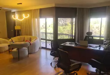 Administrative For rent - 3 rooms - floor 7