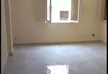 Apartments For rent - 2 rooms - floor 3