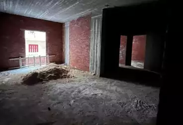 شقق للبيع - 3 غرف - بالدور 1