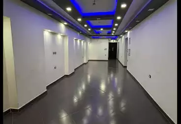 Apartments For sale - 3 rooms - floor 1