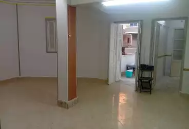 Apartments For sale - 3 rooms - floor 1