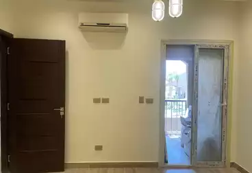 تاون هاوس للبيع - 5 غرف