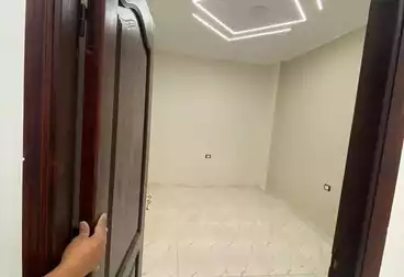 undefined undefined - 2 rooms - floor 8