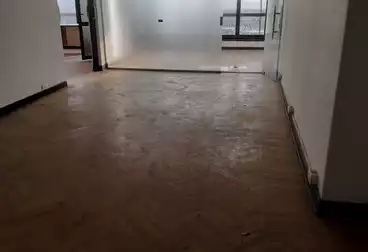Administrative For rent - 5 rooms - floor 5