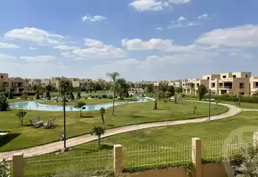 فلل للبيع - 5 غرف