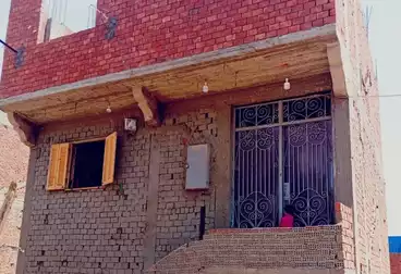 منزل / بيت للبيع - 2 غرف