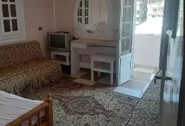 Studio For rent - 2 rooms - floor 4