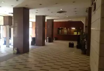 عقارات للبيع - 40 غرف