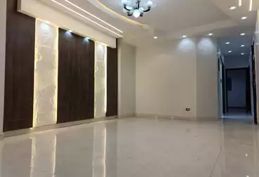 Apartments For sale - 2 rooms - floor 7