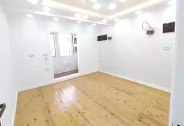 Apartments For rent - 4 rooms - floor 11