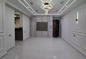 Apartments For sale - 3 rooms - floor 6