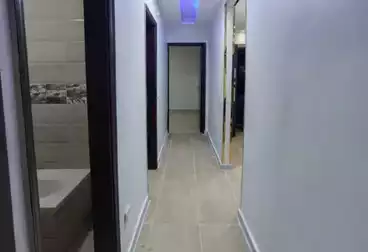 Furnished Apartment For sale - 3 rooms - floor 9