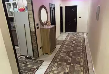 Apartments For sale - 2 rooms - floor 7