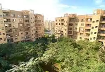 Apartments For sale - 2 rooms - floor 4