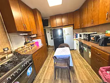 شقق للبيع - 3 غرف - بالدور 10