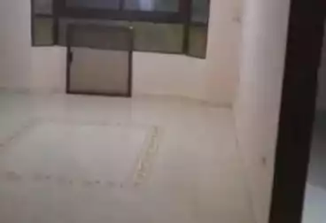 undefined undefined - 2 rooms - floor 8