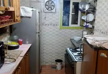 Furnished Apartment For sale - 2 rooms - floor 14